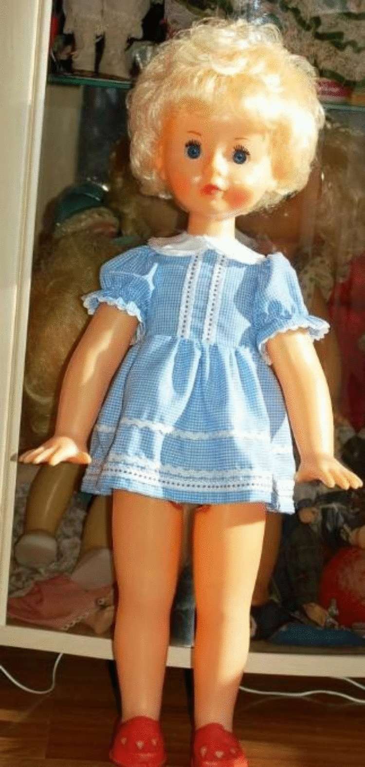 Кукла Нина фабрики кругозор